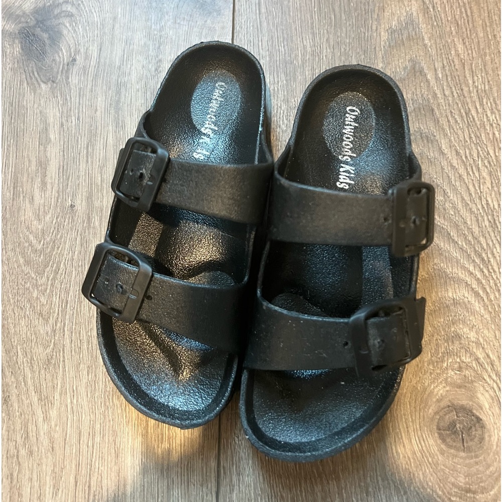 OUTWOODS KIDS Sandals
